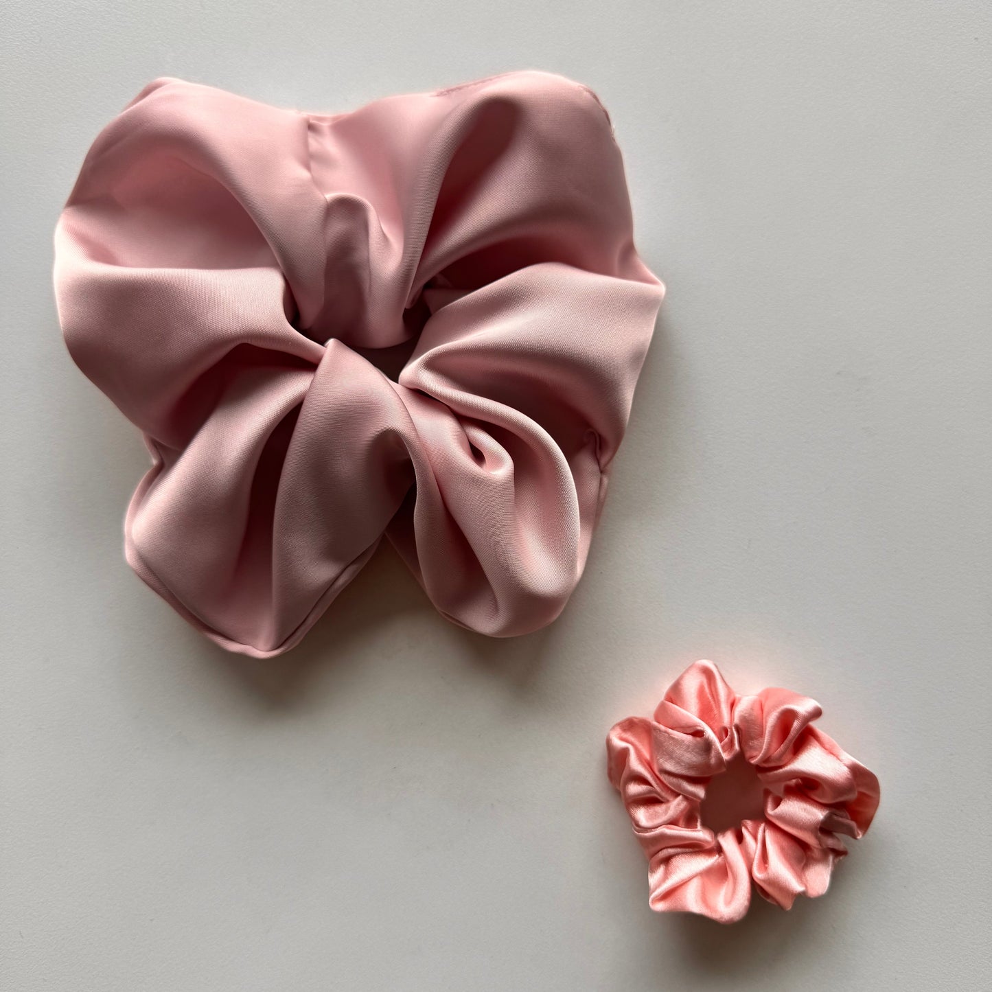 Areum Satin Scrunchie (Petite)