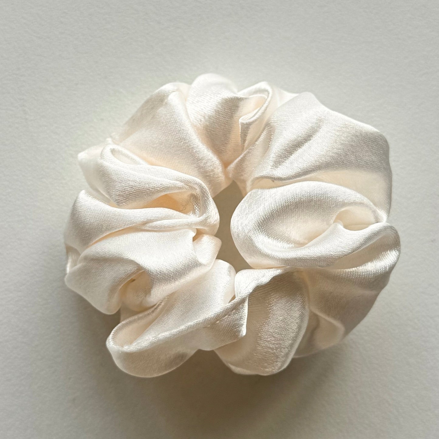 Areum Satin Scrunchie (Petite)