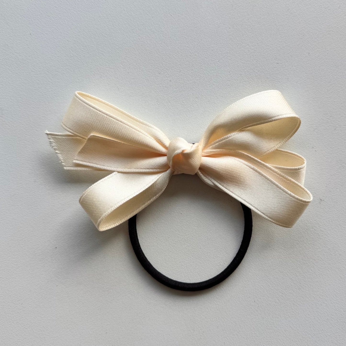 Dalbit Ribbon Hair Tie