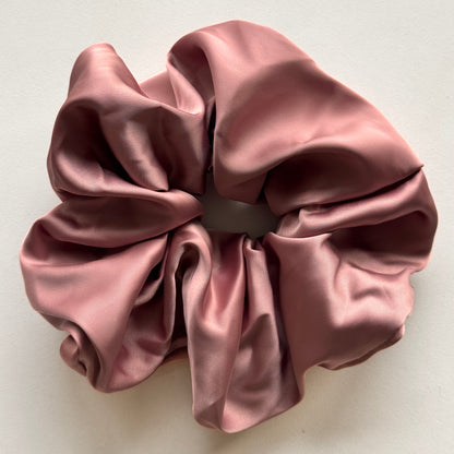 Oversized Areum Satin Scrunchie