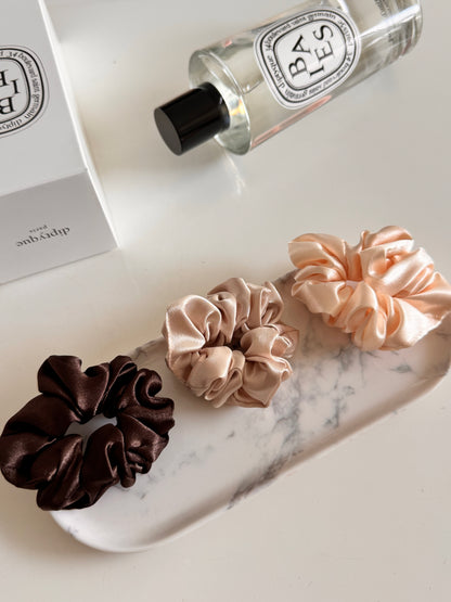 Areum Satin Scrunchie (Petite)